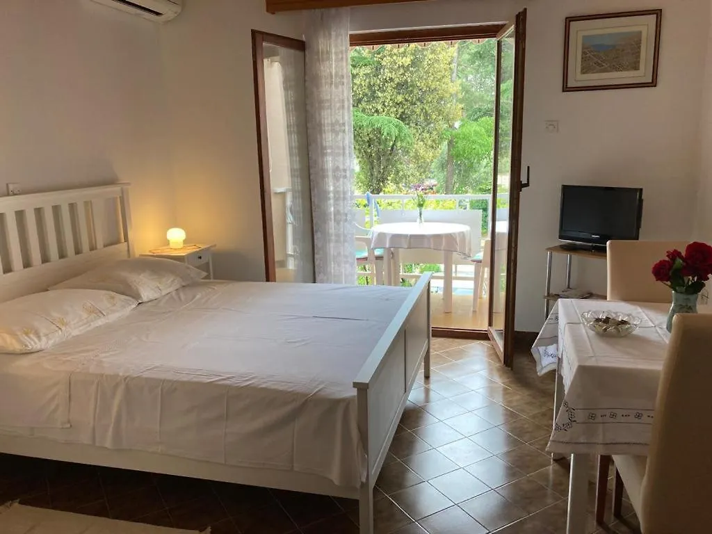 Ija Apartment Krk Town