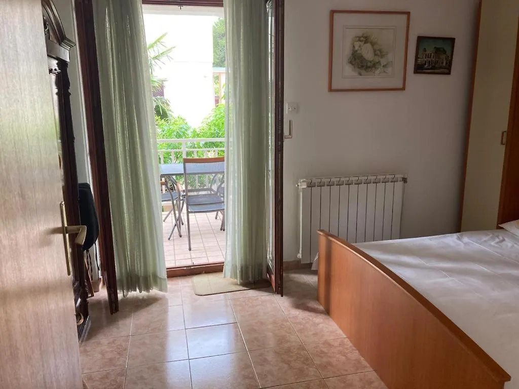 Ija Apartment Krk Town